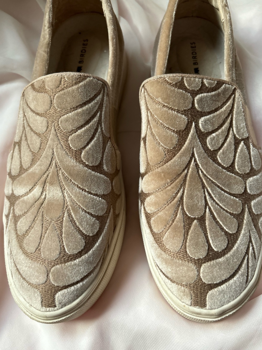 Birdies Velvet Slip-On Mules in Beige